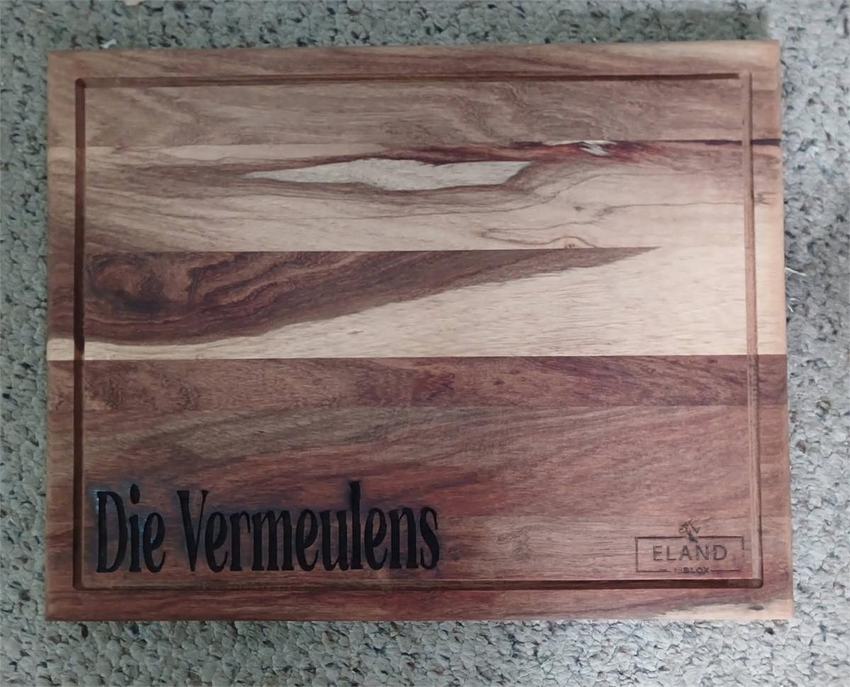 Family-name chopping board
